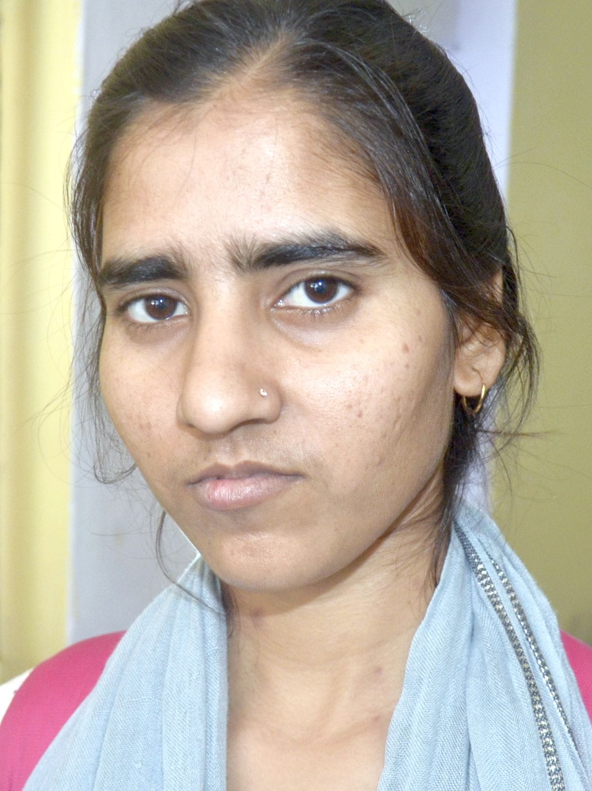 रोजगार दफ्तर में साक्षात्कार देने पहुचे युवा। संवाद