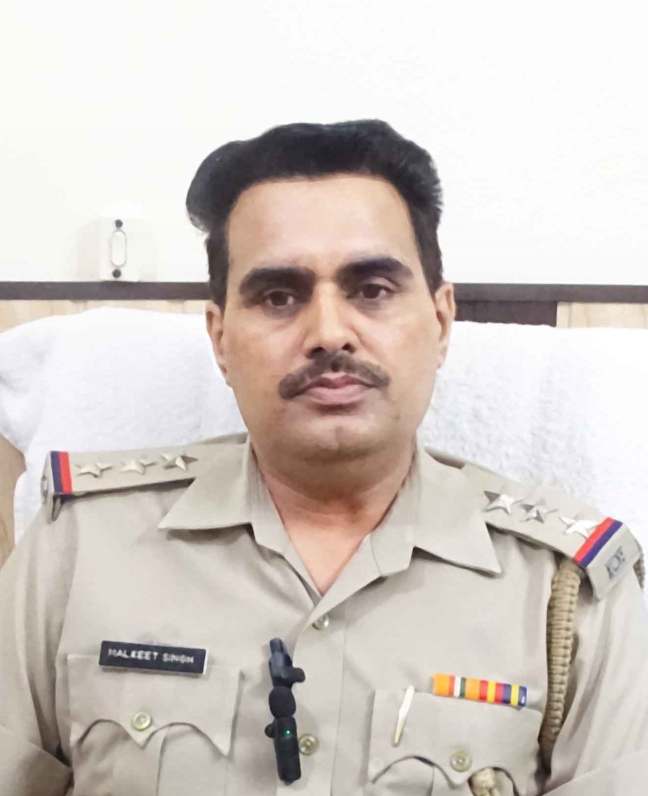 कुरुक्षेत्र। पुलिस की गिरफ्त में आरोपी चिकित्सक।