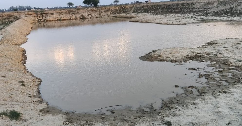 मृतक मोनू