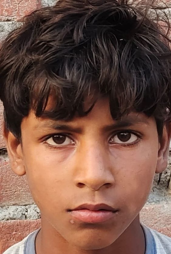 मृतक मोनू