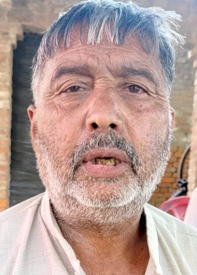 वजीरगंज में बिजली के टॉवर के नजदीक एक्सप्रेस-वे को की गई खुदाई।