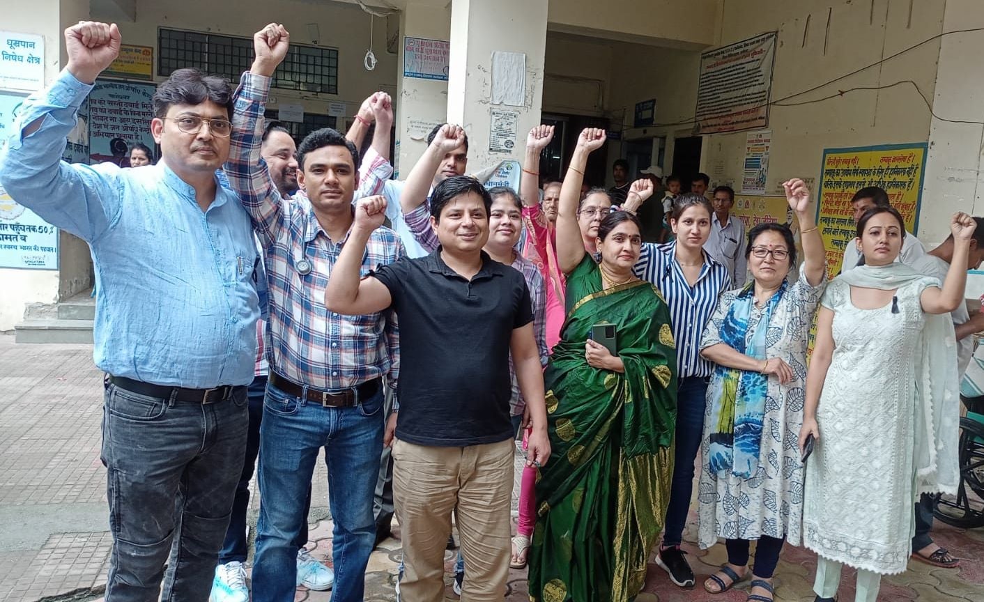बागेश्वर के जौलगांव में पेयजल आपूर्ति ठप होने से सूखे पड़े नल। संवाद बागेश्वर के जौलगांव में पेयजल आपूर्ति ठप होने से सूखे पड़े नल। संवाद