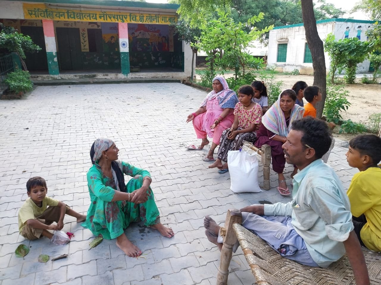 खेकड़ा क्षेत्र के सुभानपुर गांव में यमुना का पानी आने से टूटा तटबंध खेकड़ा क्षेत्र के सुभानपुर गांव में यमुना का पानी आने से टूटा तटबंध