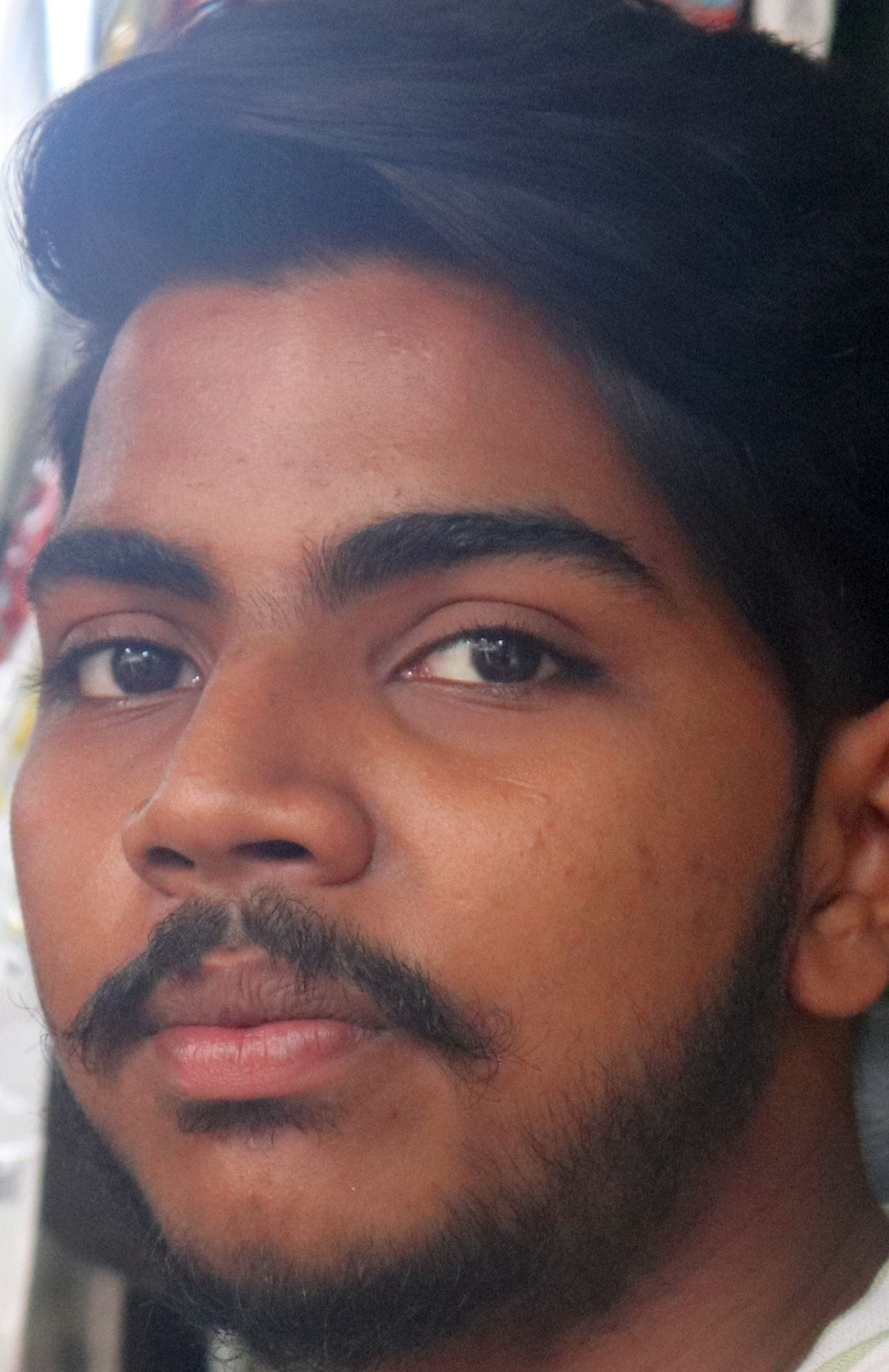 सब्जी मंडी में बिक्री के लिए लगे टमाटर।संवाद