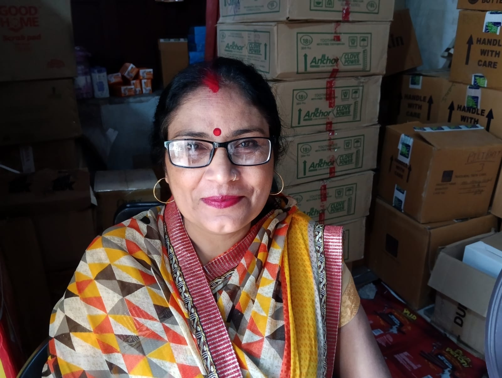 एक दुकान पर ब्रिकी को रखी दाले । संवाद