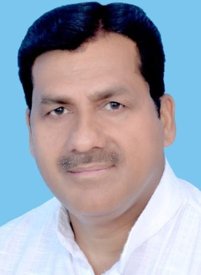 सैदपुर के राजकीय कन्या इंटर कॉलेज के पास स्थित तालाब।