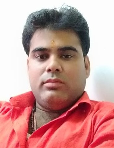 पुराना माल गोदाम रोड़ रेलवे क्रासिंग से सहोदरपुर जाने वाली सड़क पर भरा पानी। संवाद