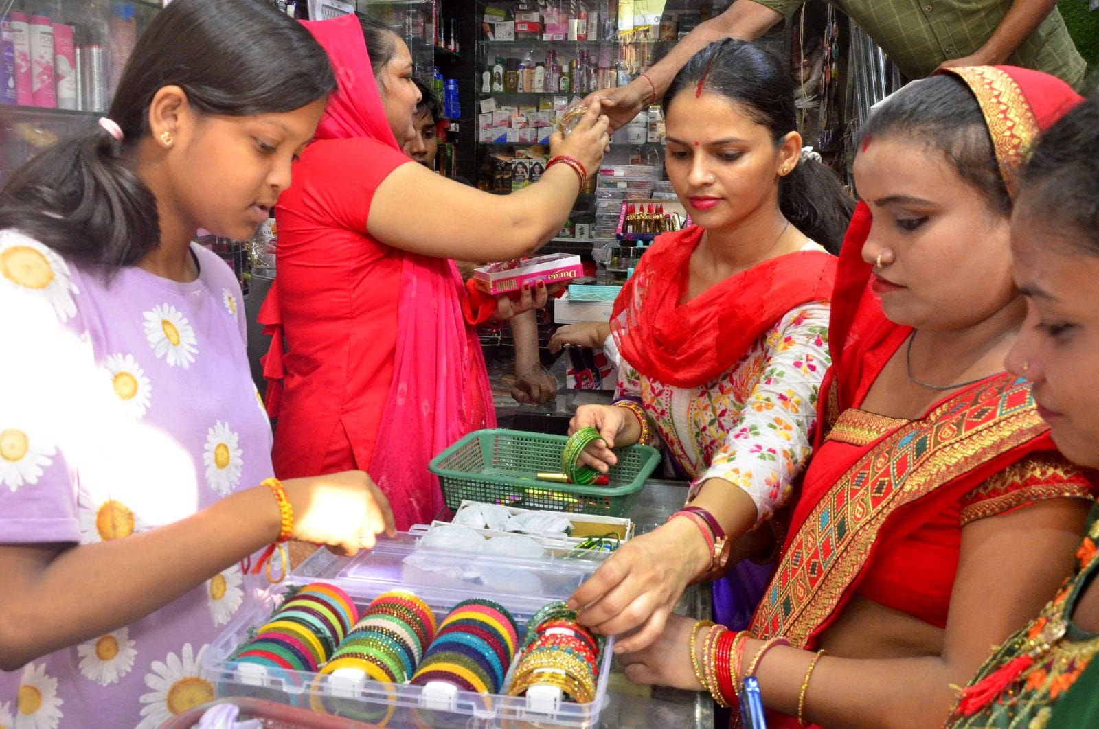 ज्योतिषाचार्य राजेश कुमार शर्मा।