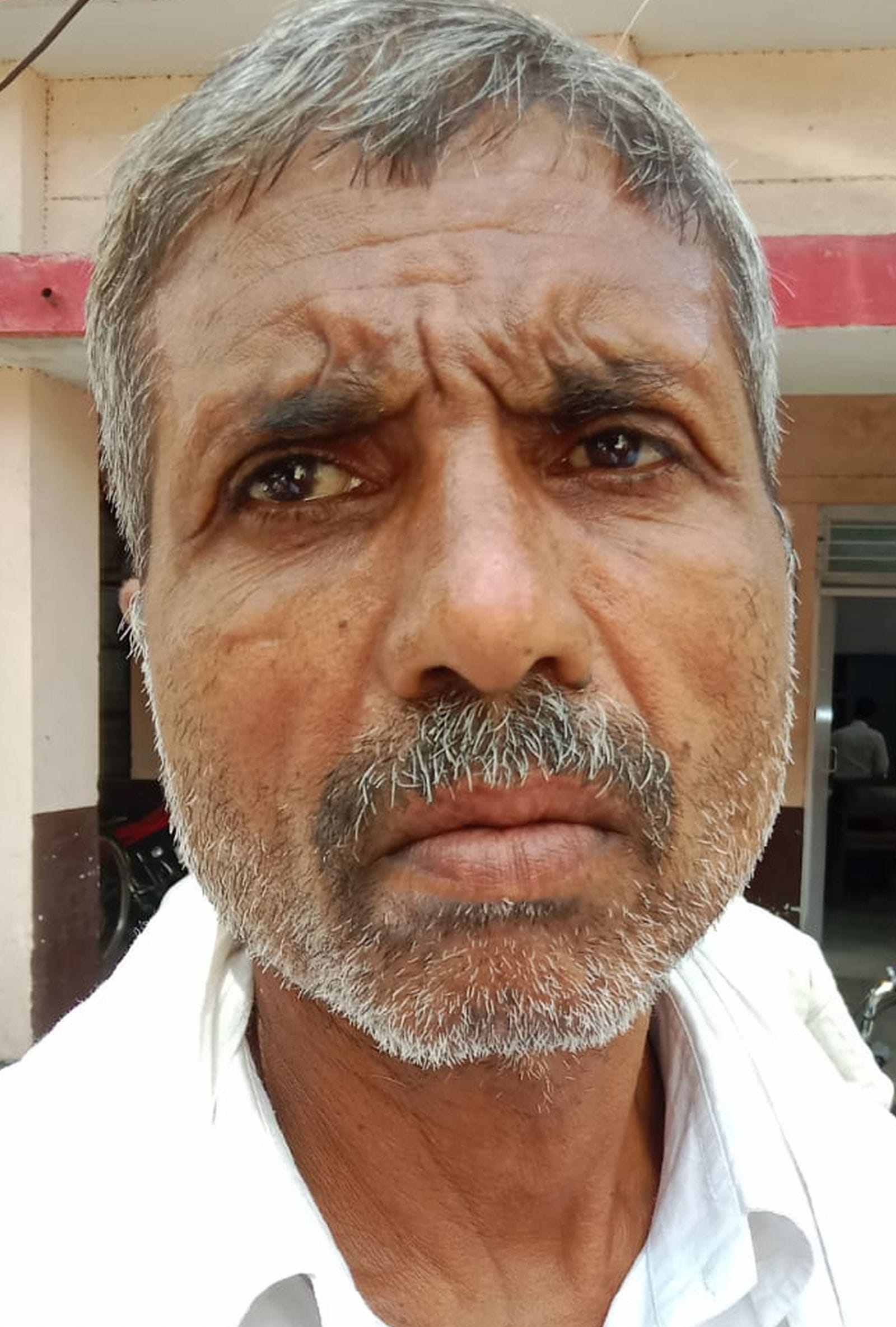 सदर तहसील में समाधान दिवस पर फरियादियों की शिकायतें सुनते डीएम,एसएसपी। संवाद