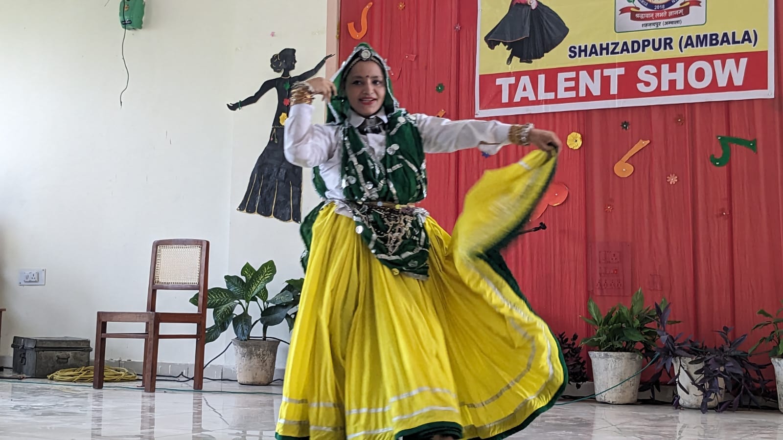द स्कॉलर्स स्कूल में शिक्षक दिवस मनाया। द स्कॉलर्स स्कूल में शिक्षक दिवस मनाया।