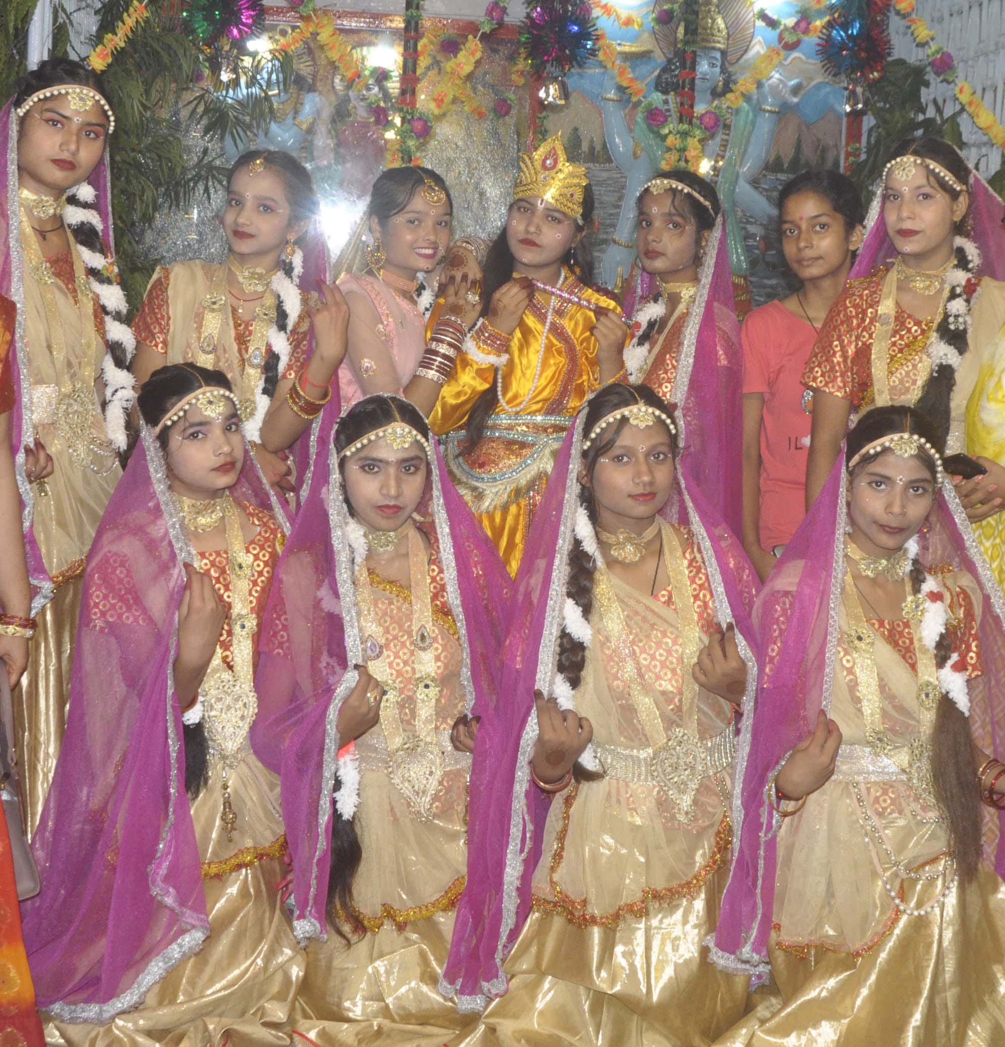 सजी झांकी