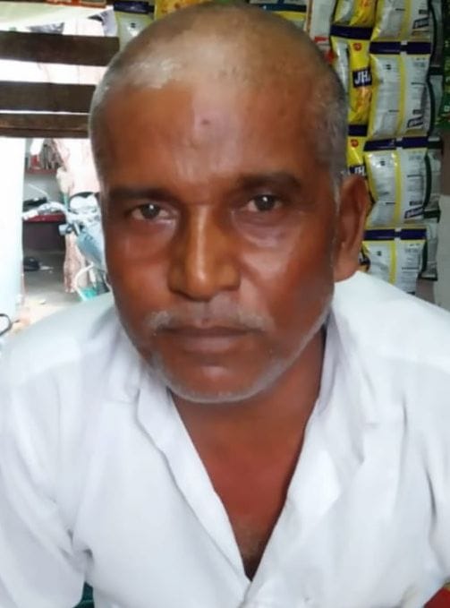 बिलहरी में सरकारी स्कूल को जाने वाली सड़क पर भरा पानी