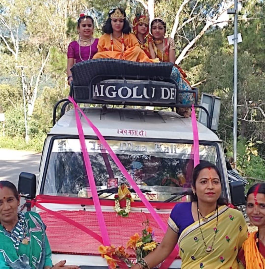 फोटो - 08 एएलएम 05पी - रानीखेत में इस तरह सजाई गयी कृष्ण की झांकियां। संवाद फोटो - 08 एएलएम 05पी - रानीखेत में इस तरह सजाई गयी कृष्ण की झांकियां। संवाद