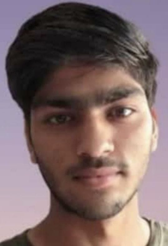 शाहजहांपुर में कैंप के दौरान जांच करती स्वास्थ्य विभाग की टीम। स्त्रोत-स्वास्थ्य विभाग