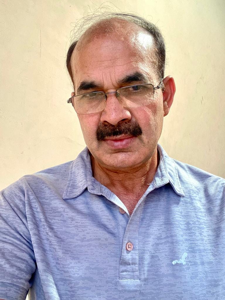 शामली वीवी इंटर कॉलेज के प्रधानाचार्य एसके आर्य शामली वीवी इंटर कॉलेज के प्रधानाचार्य एसके आर्य