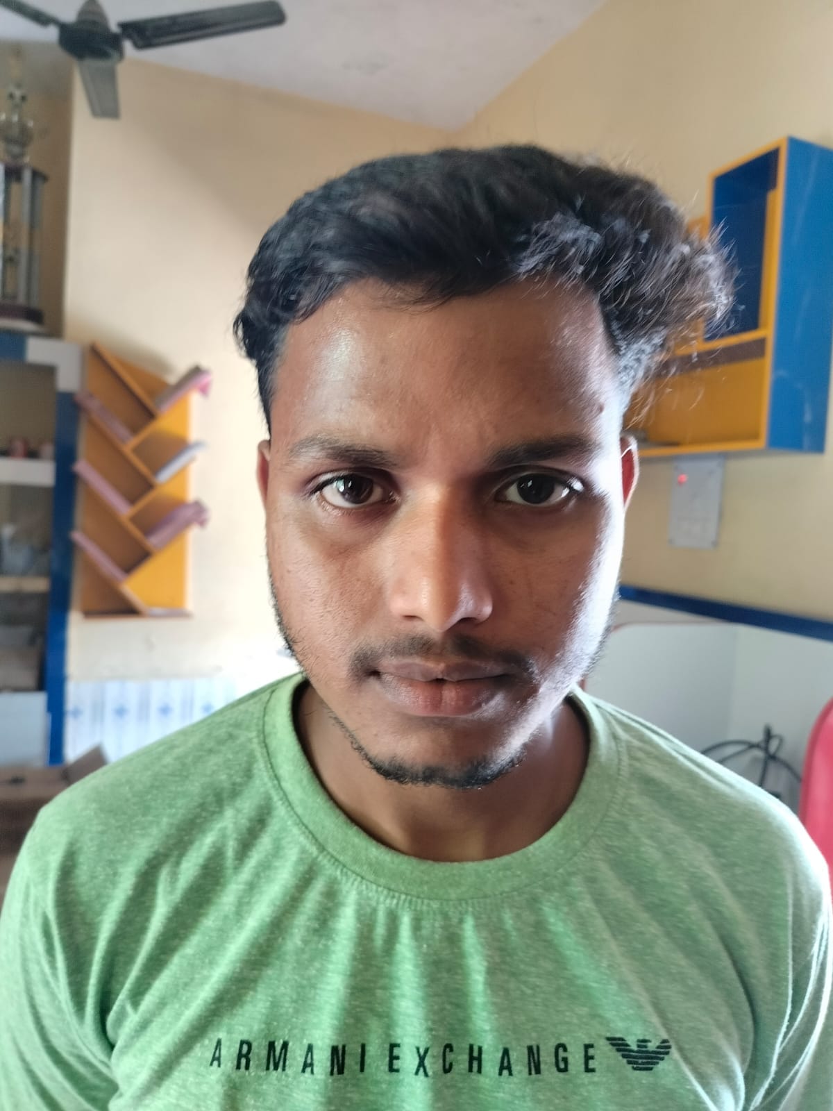 गांव चंदिया हजारा के समीप कटान करती नदी । स्त्रोत -बाढ़ पीड़ित