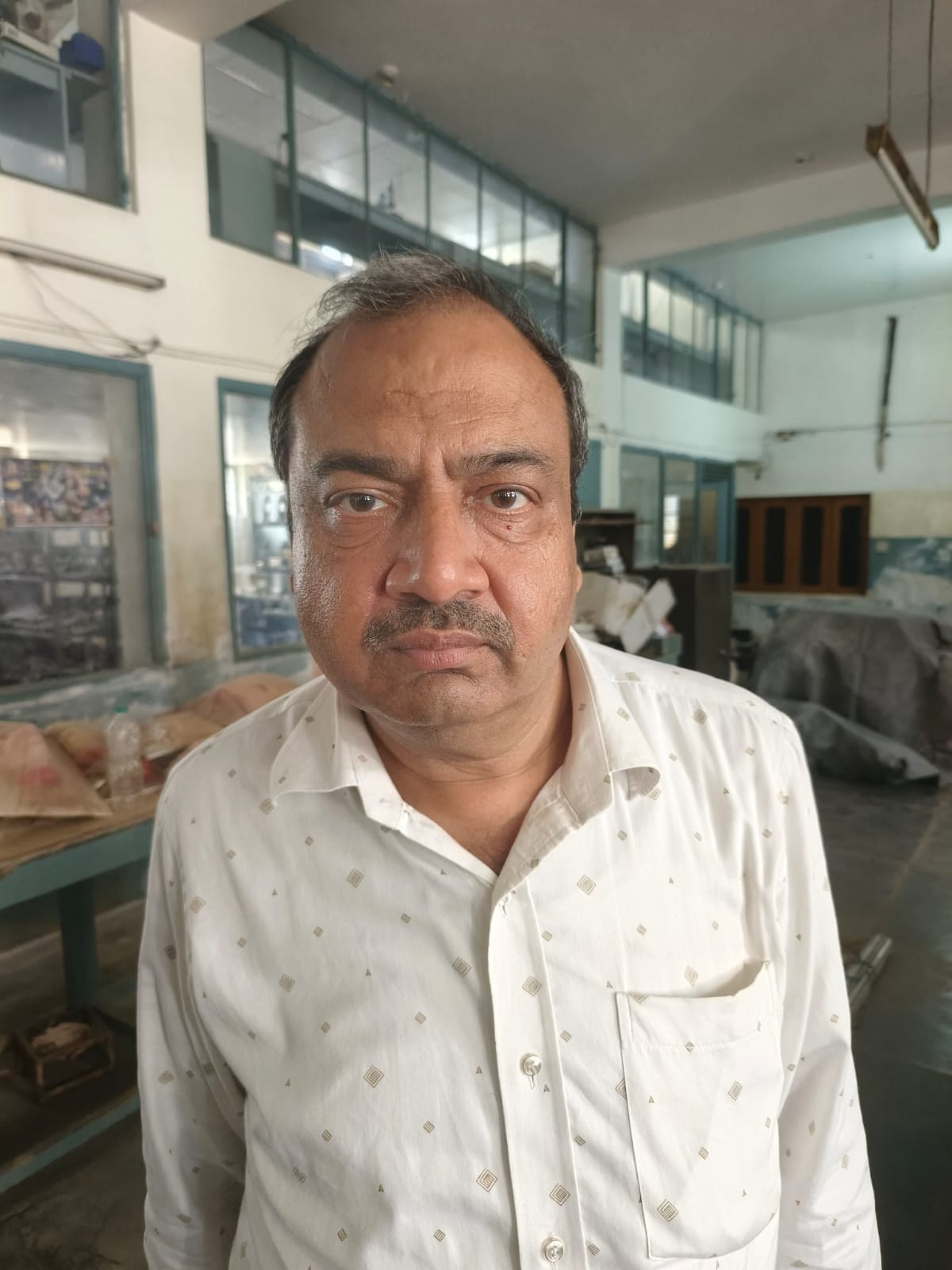 साइंटिको मेडिको इंजीनियरिंग इंस्ट्रूमेंट्स के संचालक अभिषेक साइंटिको मेडिको इंजीनियरिंग इंस्ट्रूमेंट्स के संचालक अभिषेक