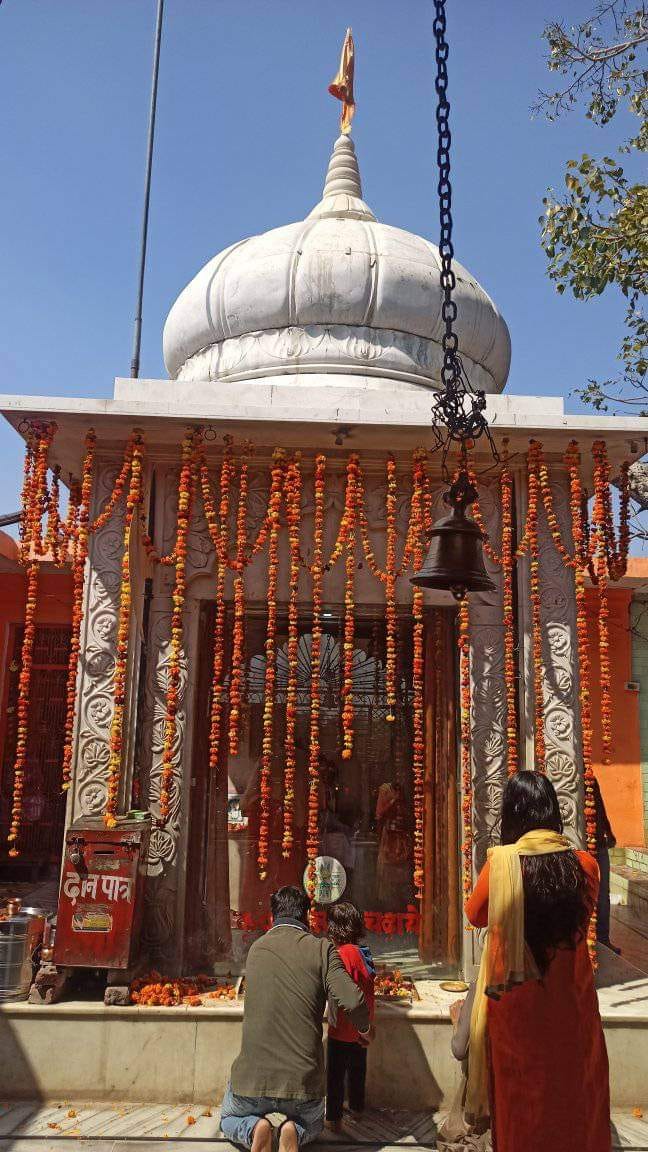 शाहजहांपुर के विसरात रोड स्थित हनुमतधाम।