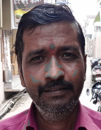 शहर के मोहल्ले कपूरथला में एक स्कूल पस जमा गंदगी शहर के मोहल्ले कपूरथला में एक स्कूल पस जमा गंदगी