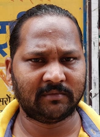 शहर के मोहल्ले कपूरथला में एक स्कूल पस जमा गंदगी शहर के मोहल्ले कपूरथला में एक स्कूल पस जमा गंदगी