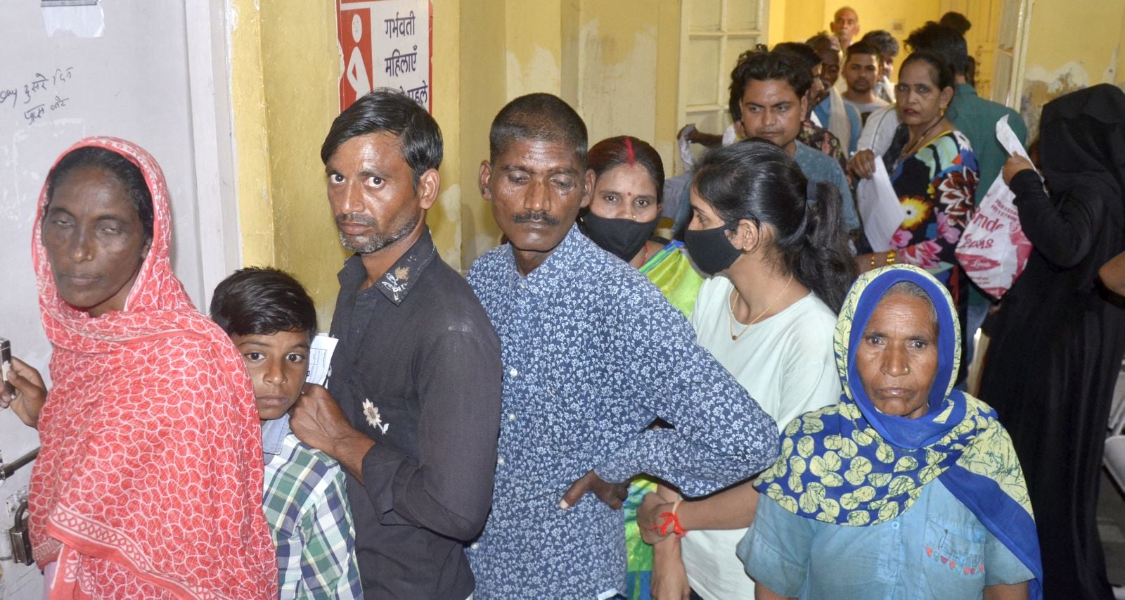 जिला अस्पताल में रखा जनरेटर। संवाद जिला अस्पताल में रखा जनरेटर। संवाद