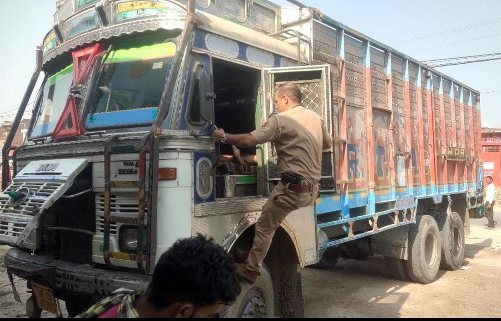 मृतक धीरज कुमार का फाइल फोटो।