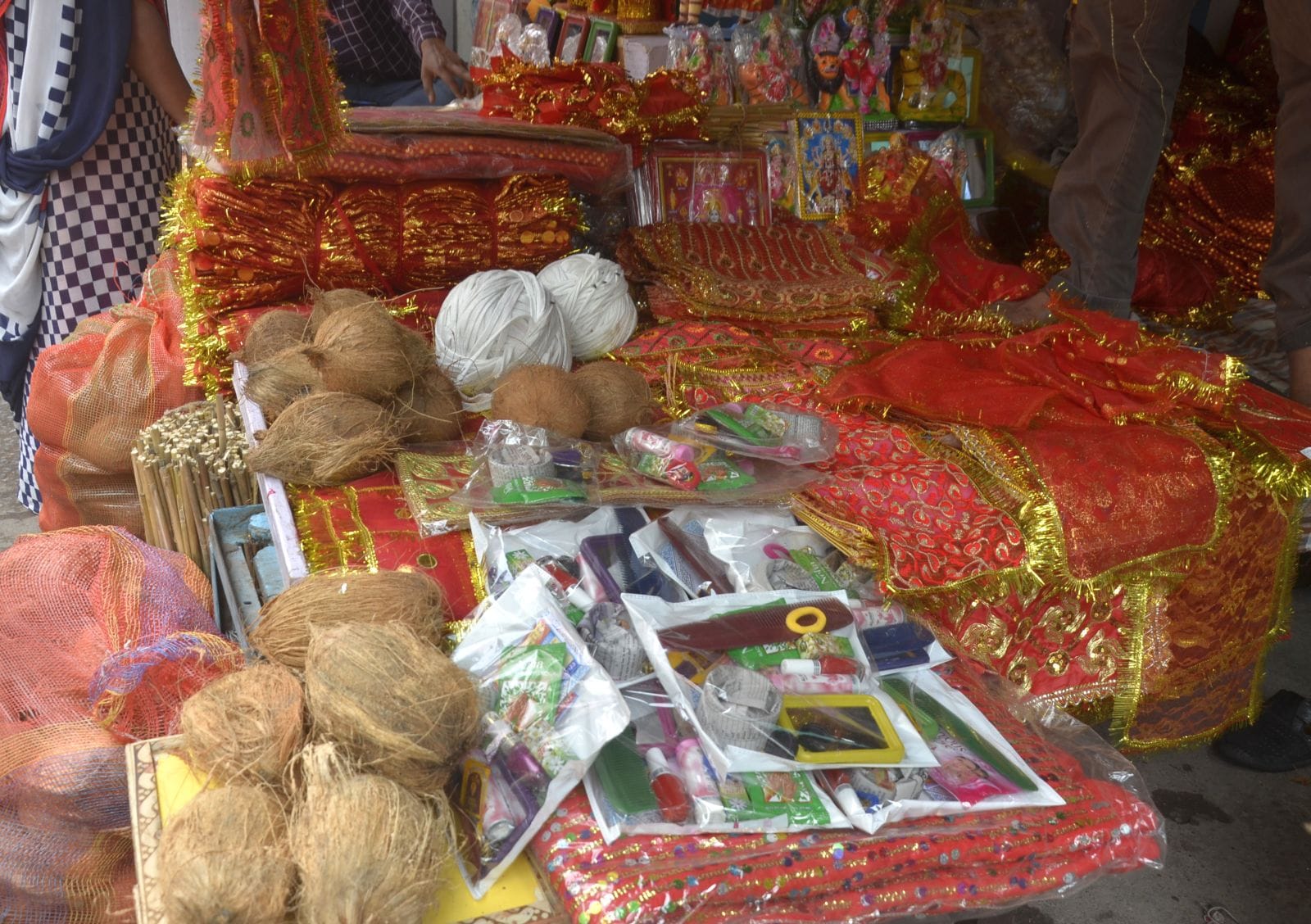 ज्योतिषाचार्य राजेश कुमार शर्मा।