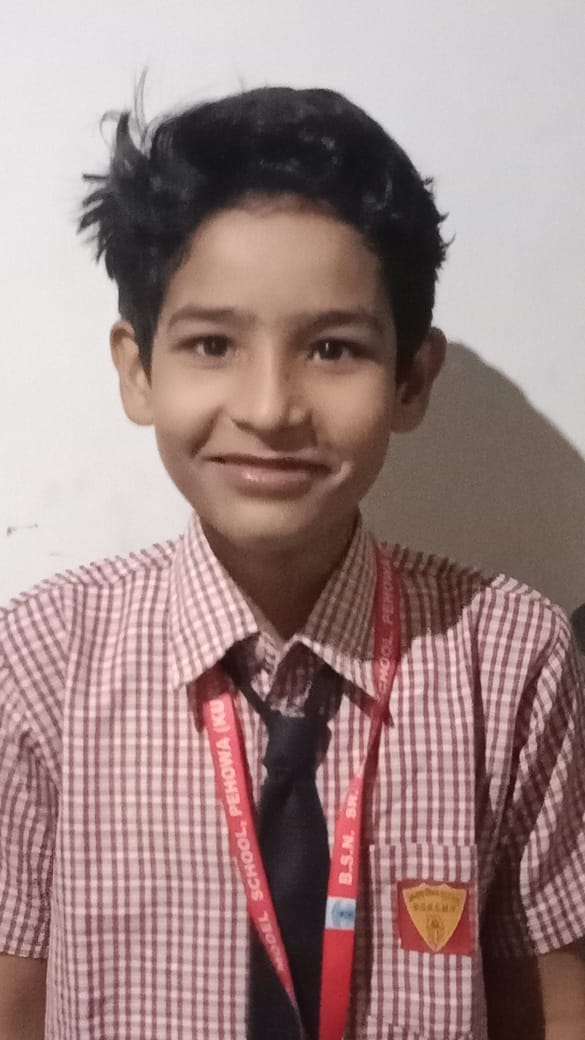कुरुक्षेत्र। परीक्षा के दौरान जांच करने पहुंचने डीएसपी प्रदीप कुमार। कुरुक्षेत्र। परीक्षा के दौरान जांच करने पहुंचने डीएसपी प्रदीप कुमार।