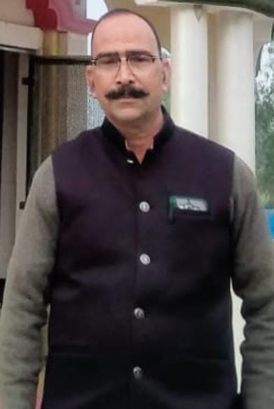 अंडर पास में भरा पानी । स्रोत - ग्रामीण