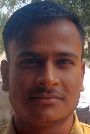 डीएम और सीडीओ परीक्षा केंद्र का निरीक्षण करते हुए। प्रशासन डीएम और सीडीओ परीक्षा केंद्र का निरीक्षण करते हुए। प्रशासन