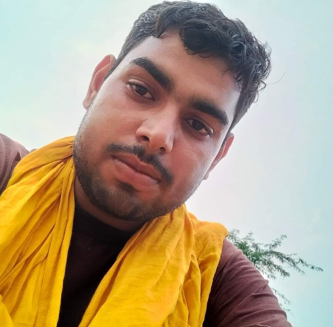 01जेएनडी15: नागरिक अस्पताल में शव का पोस्टमार्टम करवाने आए परिजन। संवाद। 01जेएनडी15: नागरिक अस्पताल में शव का पोस्टमार्टम करवाने आए परिजन। संवाद।