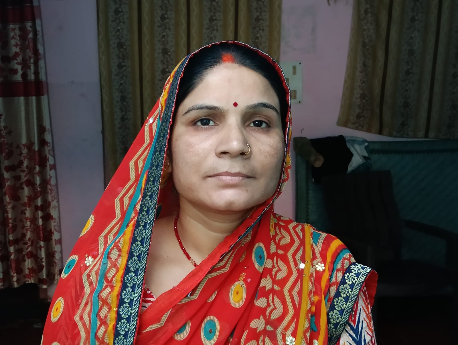 छठ बेदी के पास की जा रही साफ सफाई । संवाद
