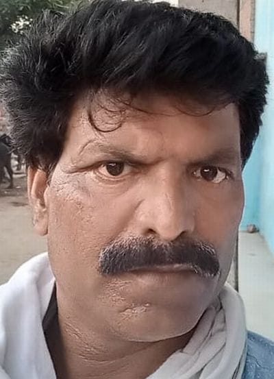 ग्राम वेला रायपुर का गन्ना सेंटर। संवाद