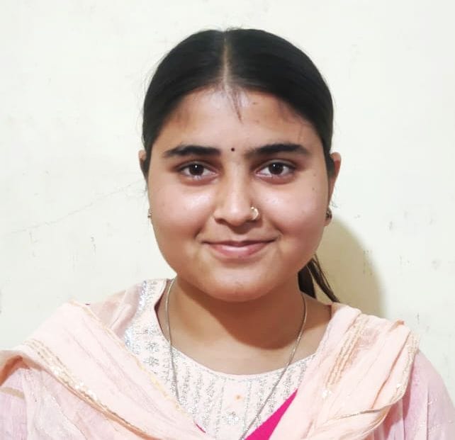 हर्ष बीए द्वितीय वर्ष। संवाद सुबाथू महाविद्यालय को लेकर परिचर्चा