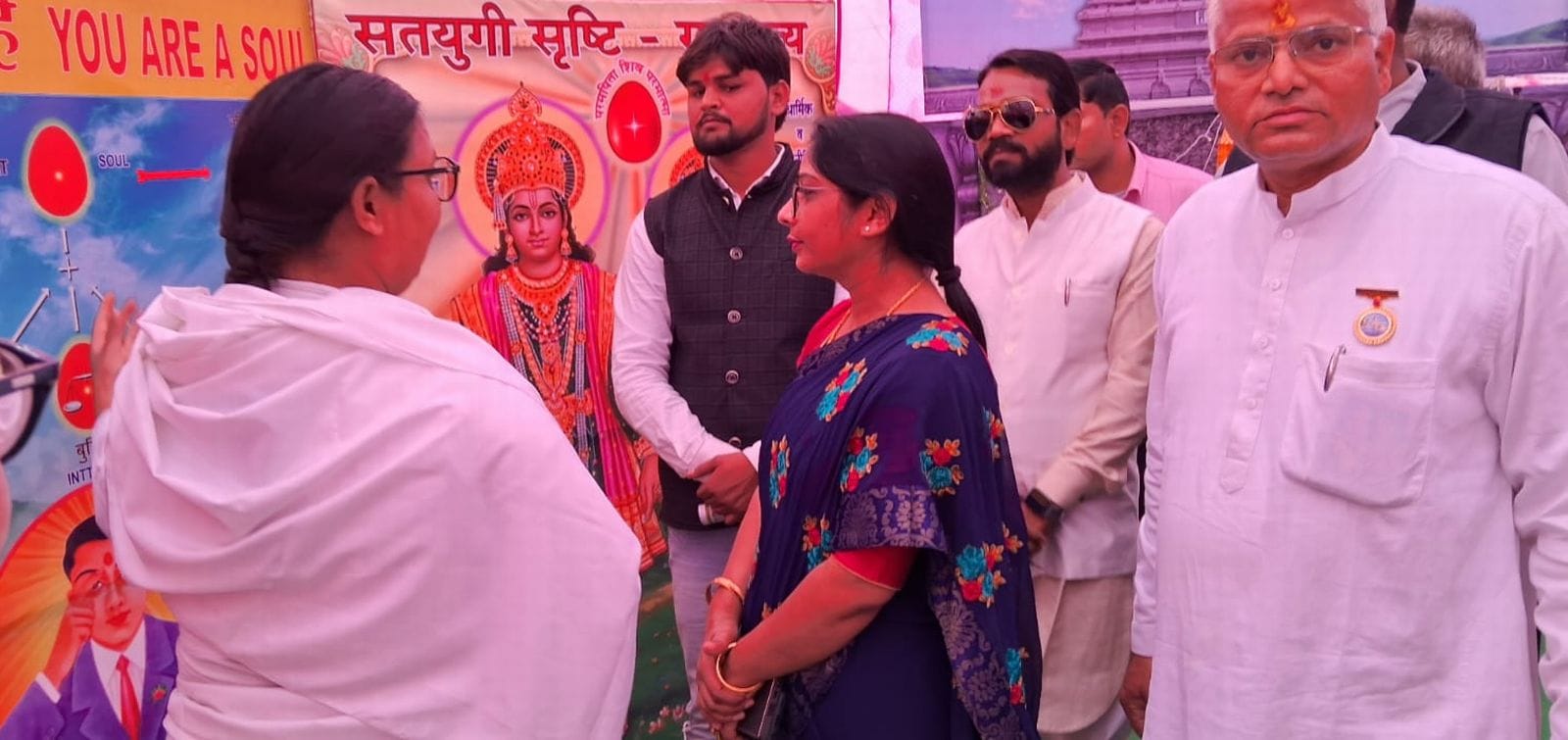 मेला ककोड़ा का उद्घाटन करते केंद्रीय मंत्री बीएल वर्मा । संवाद