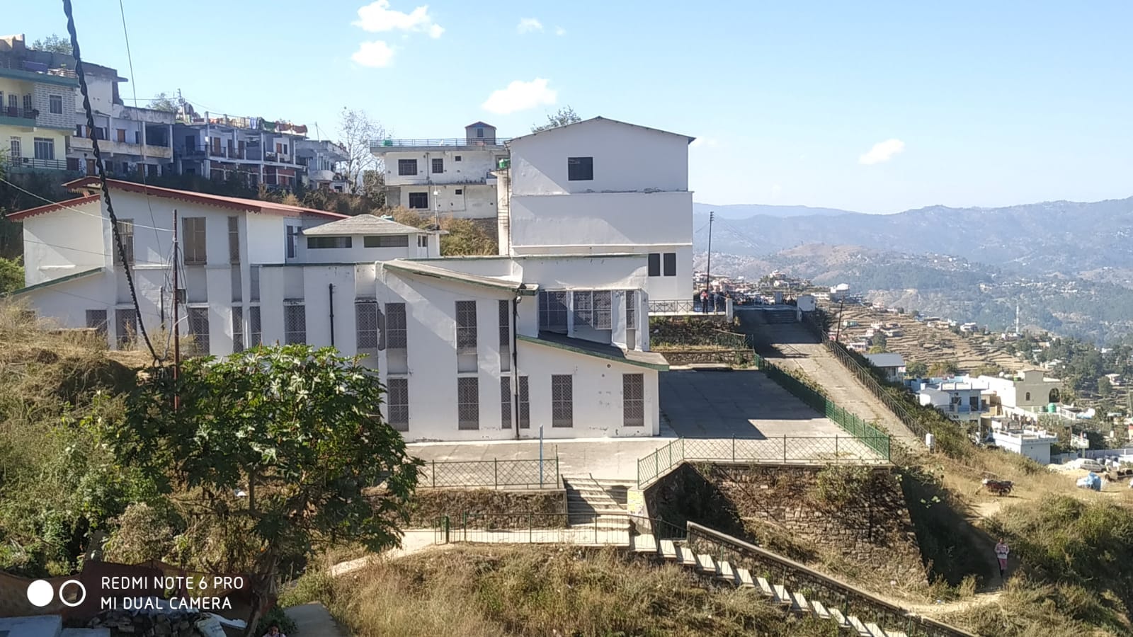 फोटो - 03 एलएलएम 11 पी - एसएसजे परिसर अल्मोड़ा का पुस्तकालय। संवाद