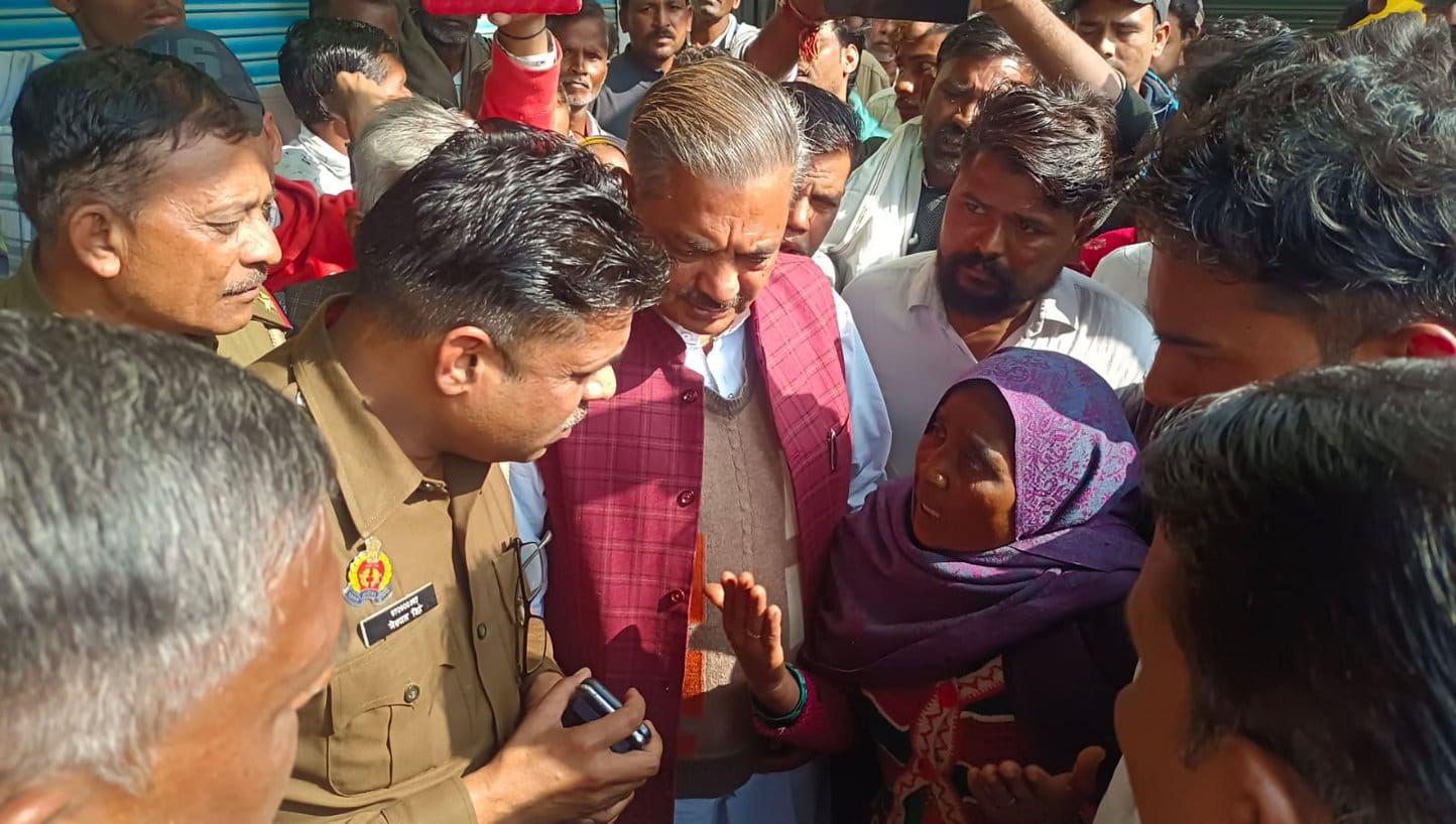 थाना भवन में मोहल्ला रेती निवासी मोहित का फाइल फोटो थाना भवन में मोहल्ला रेती निवासी मोहित का फाइल फोटो