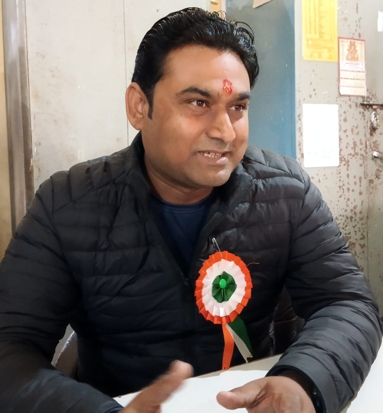 राम इंटर कॉलेज में आयोजित पुरातन छात्र सम्मेलन में कार्यक्रम प्रस्तुत करता छात्र । संवाद राम इंटर कॉलेज में आयोजित पुरातन छात्र सम्मेलन में कार्यक्रम प्रस्तुत करता छात्र । संवाद