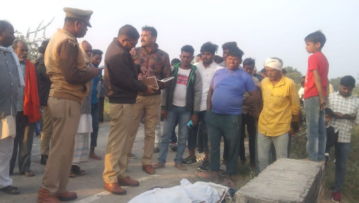 बाघराय के पलटा मोरंग लदा ट्रैक्टर। संवाद