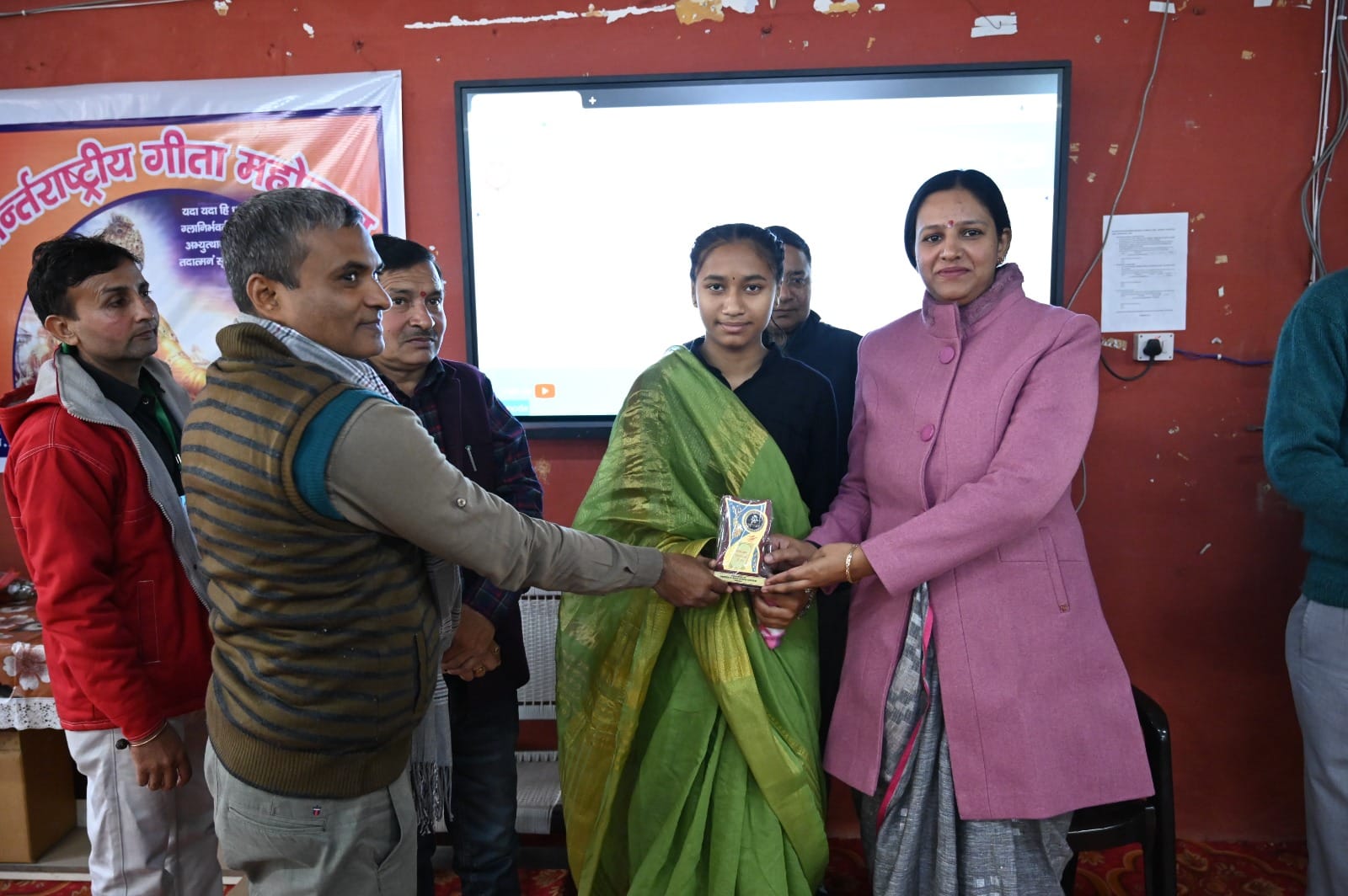 शहर पुलिस लाइन के राजकीय मॉडल संस्कृति स्कूल में करवाया गया सुपर-100 व मिशन बुनियाद कार्यक्रम।