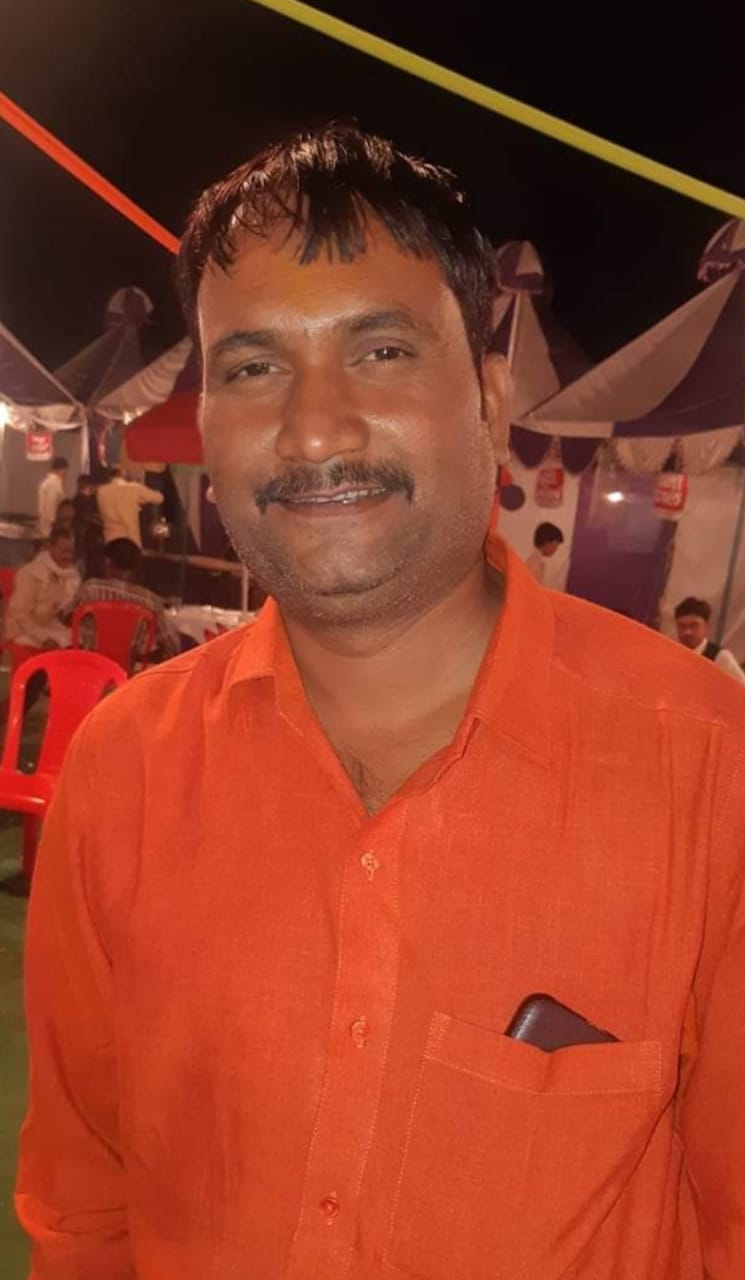 शाहजहांपुर से मेगलगंज के लिए शुरू हुई ई बस। फाइल फोटो शाहजहांपुर से मेगलगंज के लिए शुरू हुई ई बस। फाइल फोटो
