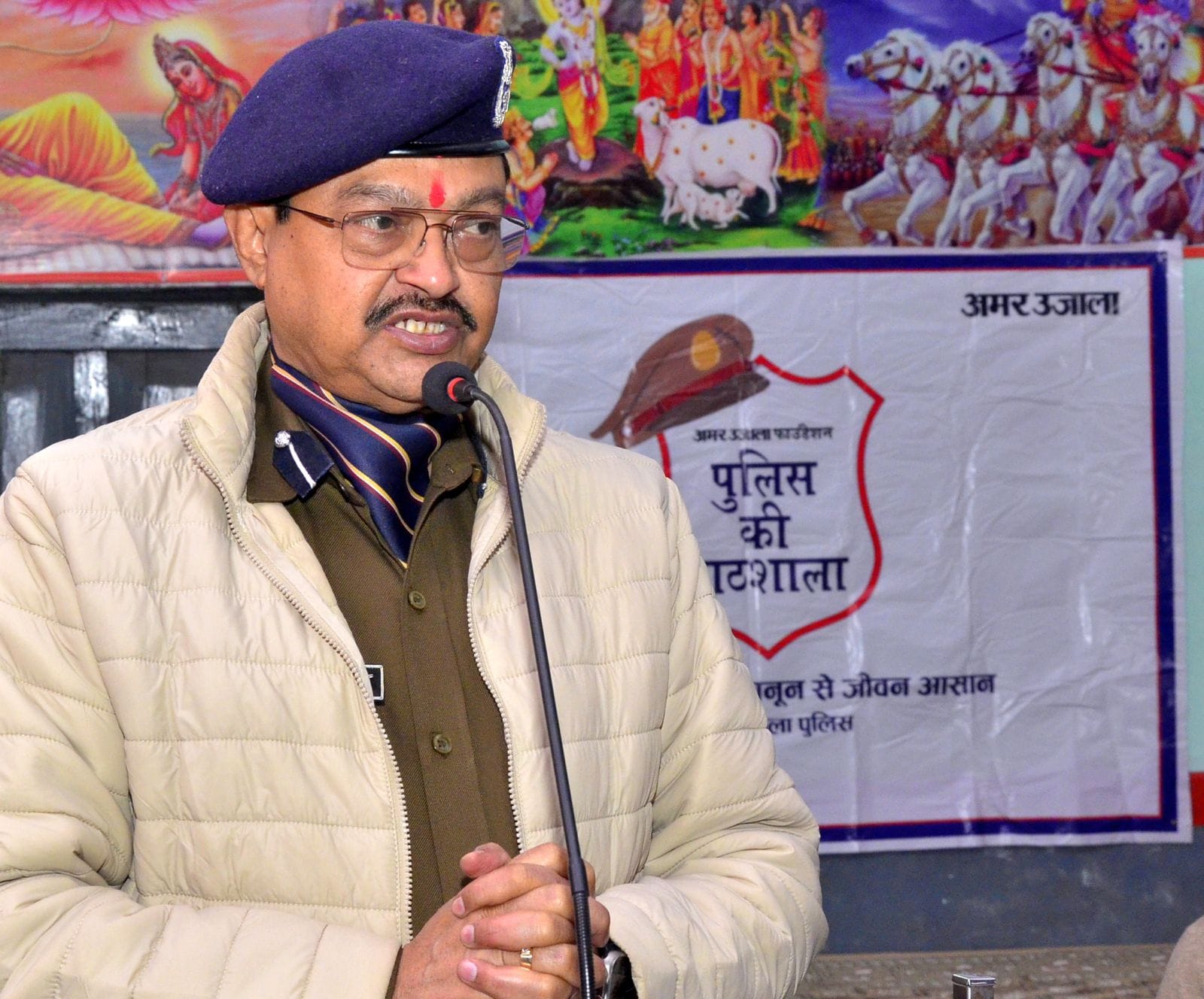 कार्यक्रम में मौजूद छात्र-छात्राएं। संवाद