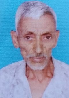 कलान में सोने लाल की मौत के बाद गमजदा बैठे परिजन। स्रोत-जागरुक पाठक कलान में सोने लाल की मौत के बाद गमजदा बैठे परिजन। स्रोत-जागरुक पाठक