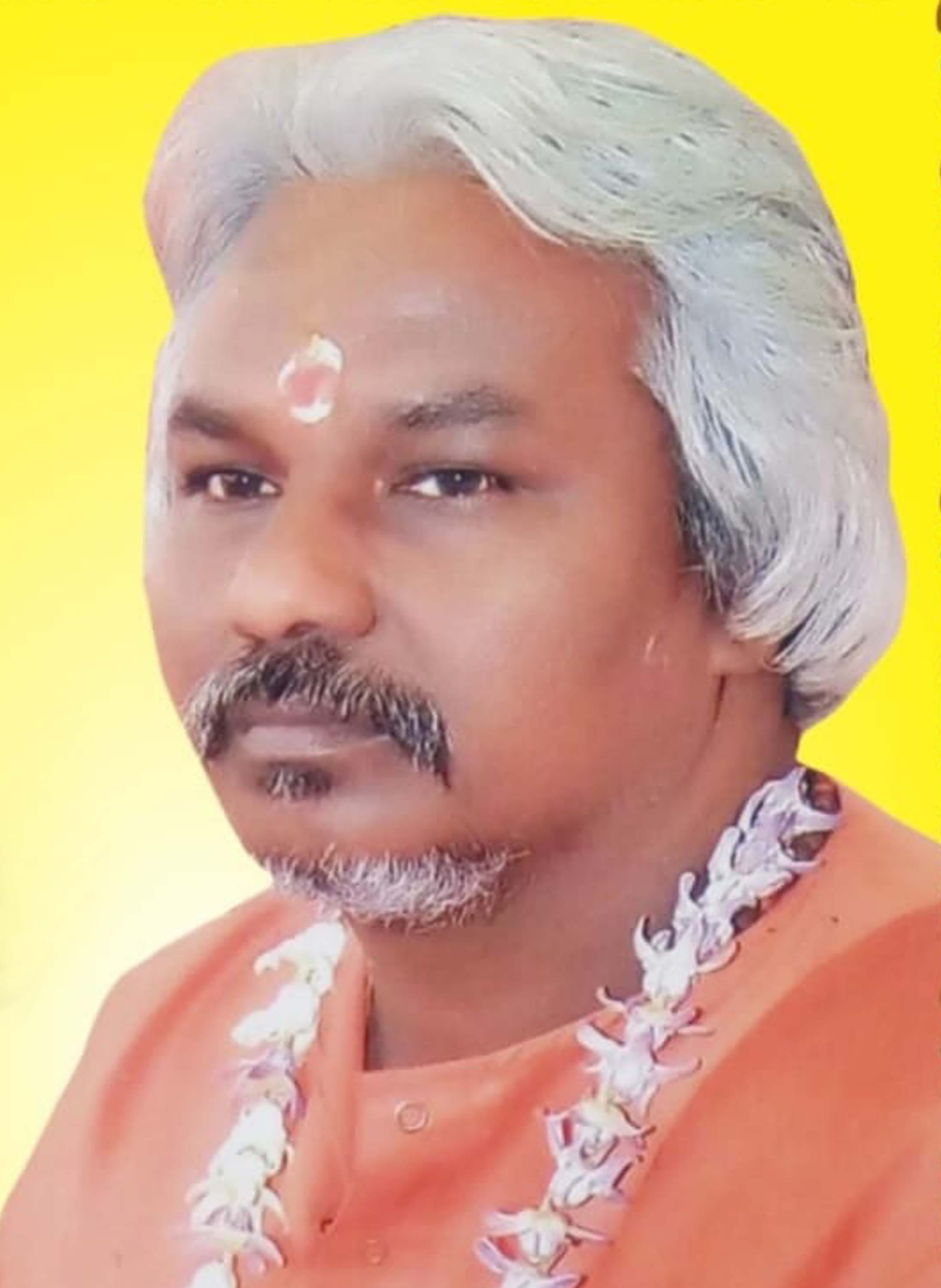अंबाला छावनी में संत महात्मा को निमंत्रण पत्र सौंपते हिन्दू विश्व परिषद के सदस्य। अंबाला छावनी में संत महात्मा को निमंत्रण पत्र सौंपते हिन्दू विश्व परिषद के सदस्य।