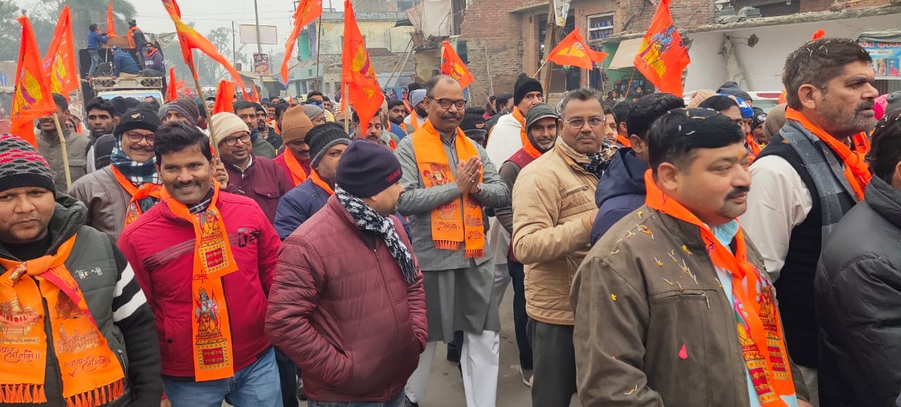 बीसलपुर में निकाली गई जन जागरण पदयात्रा में शामिल झांकी । संवाद बीसलपुर में निकाली गई जन जागरण पदयात्रा में शामिल झांकी । संवाद
