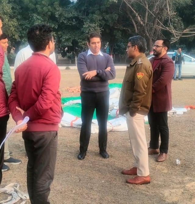 19सीटीके06.... राजकीय महिला स्नातकोत्तर महाविद्यालय आयोजित होने वाले कार्यक्रम को लेकर तैयारियो