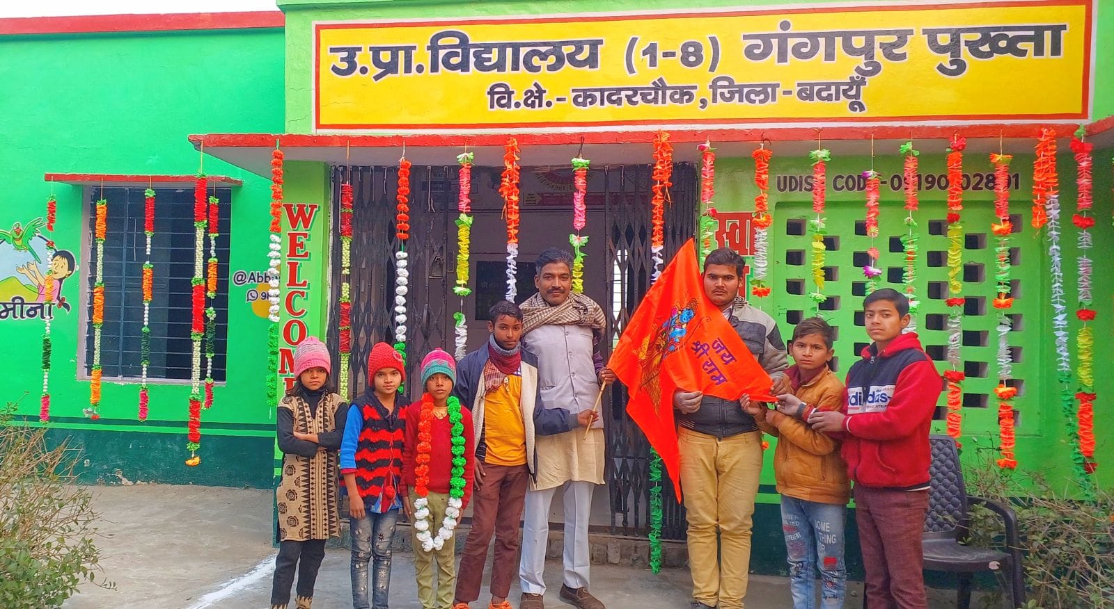 बिरूआबाड़ी मंदिर में श्रीराम उत्सव को लेकर की जा रही तैयारियां। संवाद