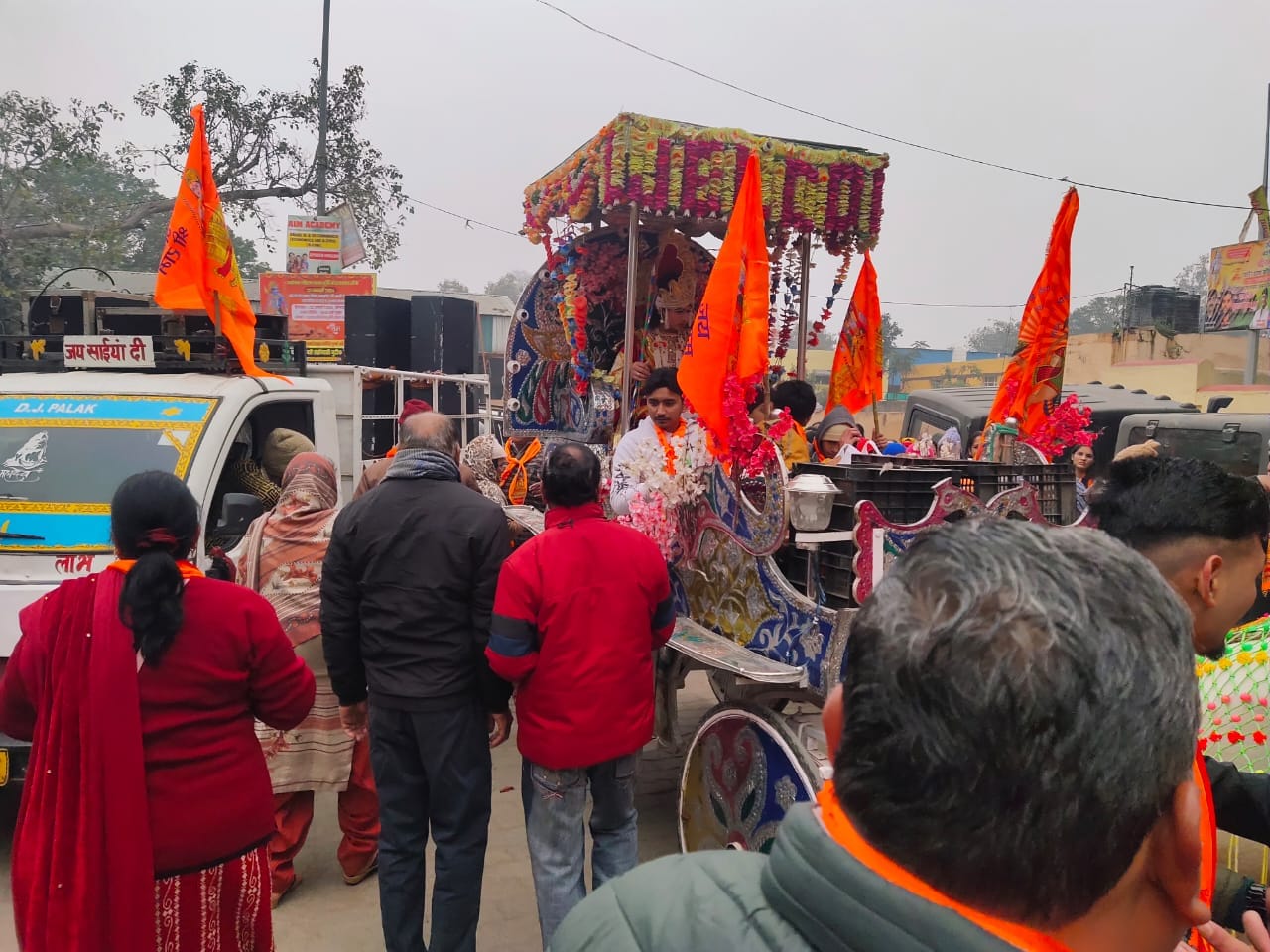 अंबाला छावनी के हिल रोड स्थित श्री सनातन धर्म मंदिर के पुजारी पंडित बुद्धि वल्लभ शास्त्री जानक अंबाला छावनी के हिल रोड स्थित श्री सनातन धर्म मंदिर के पुजारी पंडित बुद्धि वल्लभ शास्त्री जानक