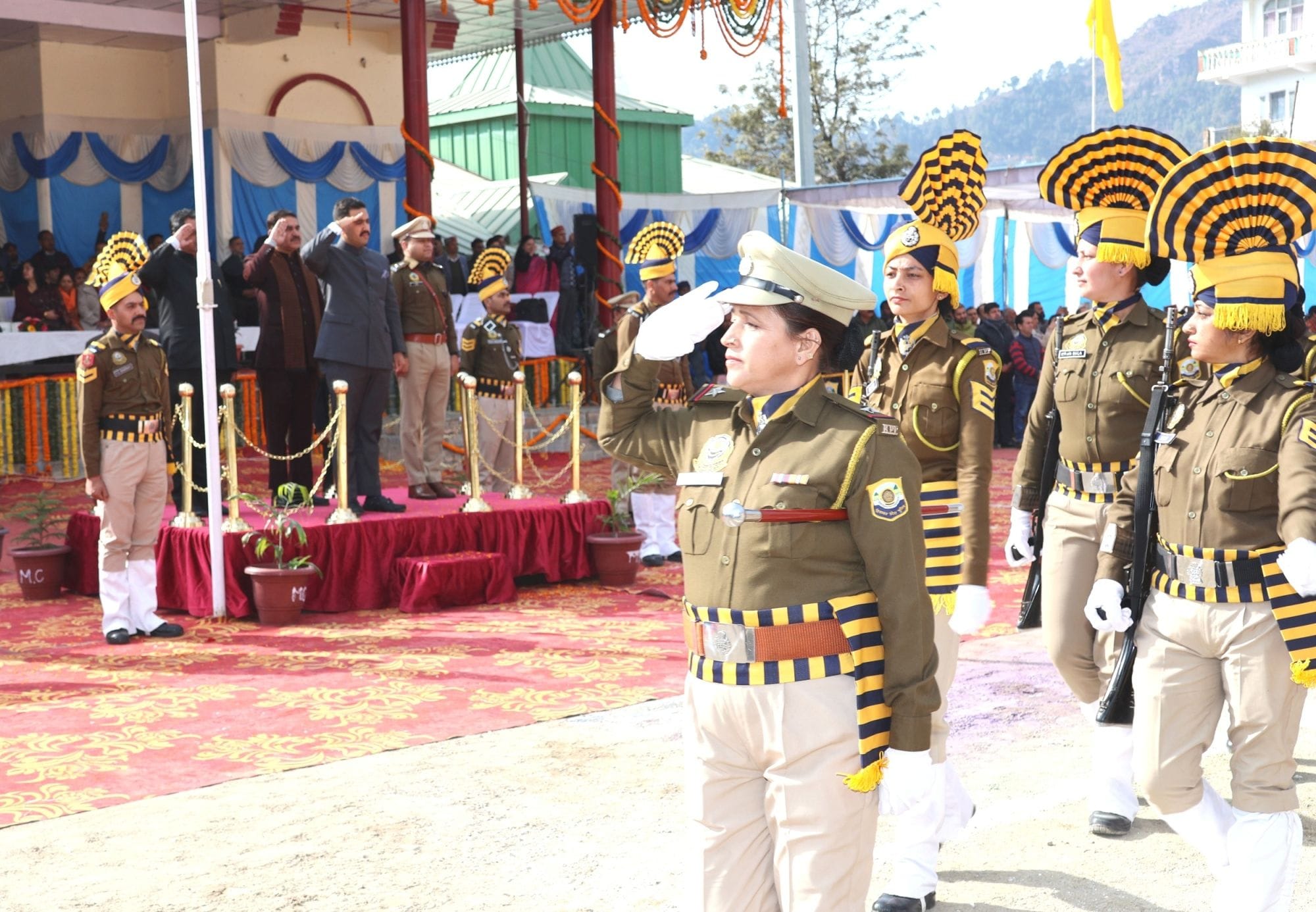 शहीदी स्मारक पर श्रद्धासुमन अर्पित करते मंत्री विक्रमादित्स सिंह। संवाद शहीदी स्मारक पर श्रद्धासुमन अर्पित करते मंत्री विक्रमादित्स सिंह। संवाद