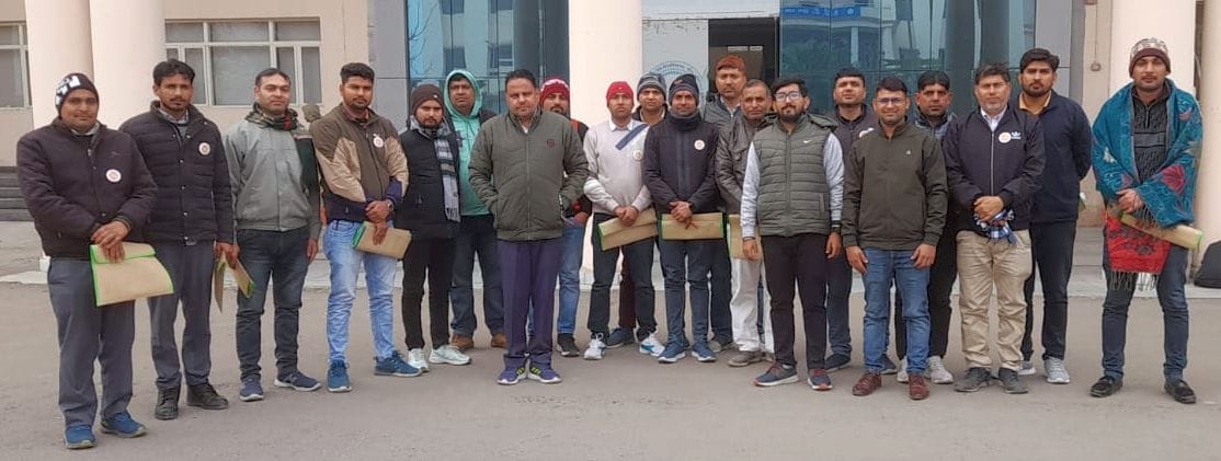 29जेएनडी10-कर्मयोगी की टे्रनिंग के दौरान मौजूद अधिकारी और कर्मचारी। स्वयं 29जेएनडी10-कर्मयोगी की टे्रनिंग के दौरान मौजूद अधिकारी और कर्मचारी। स्वयं